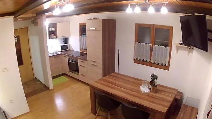 Kresnicka קטז אוב סבי